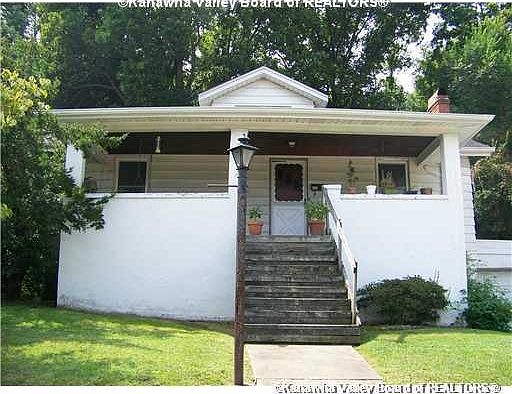 1st image of 802 Montrose Dr