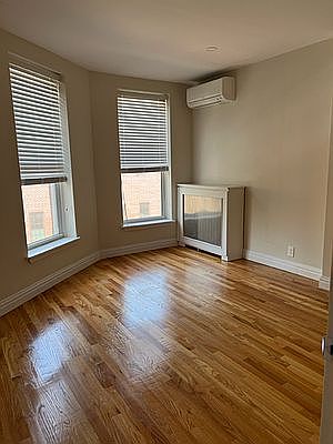 1st image of 5-52 51st Ave #3TOPFL