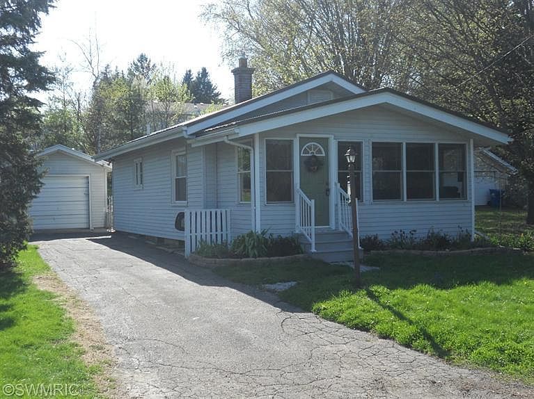 1st image of 4011 Leland Ave NW