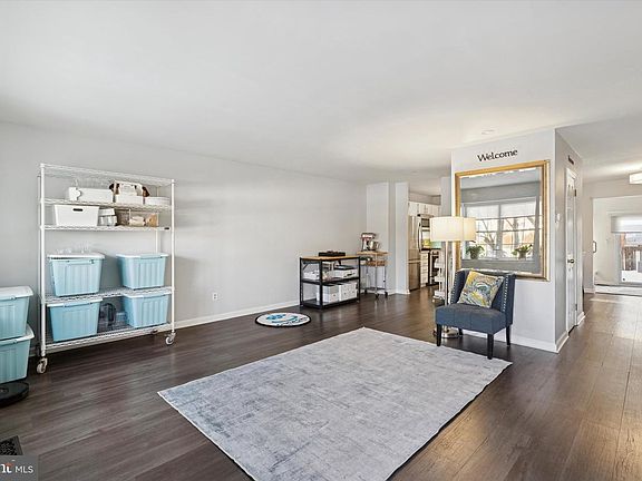 5th image of 938 Craftsman Rd