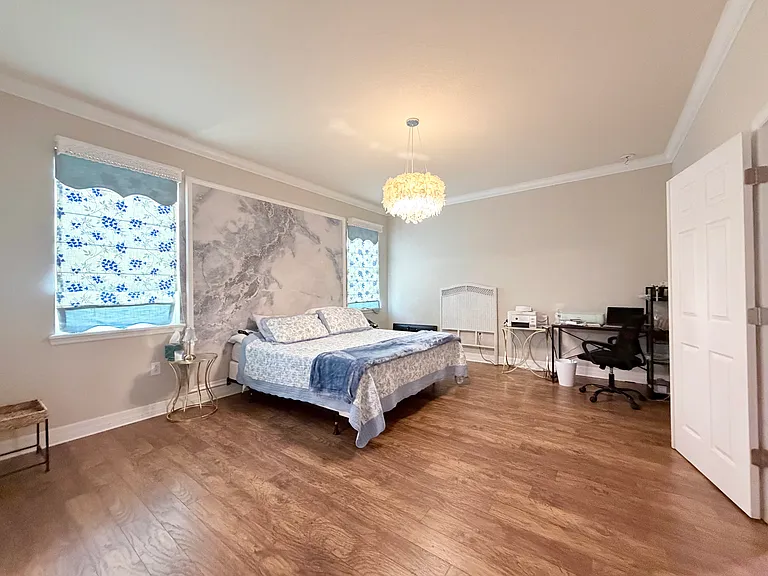 2916 Chantilly Ave — Photo 20