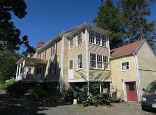 32 Main St, Monson, MA 01057