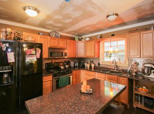 1534 Walter Ave, Louisville, KY 40215