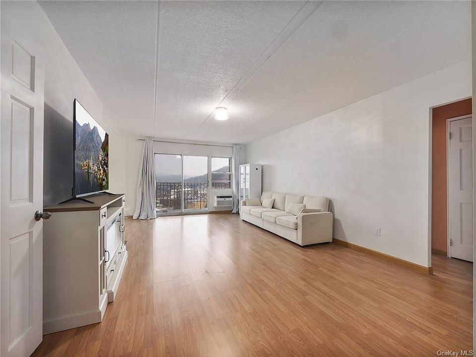 35 Park Ave APT 5A, Suffern, NY 10901 Zillow