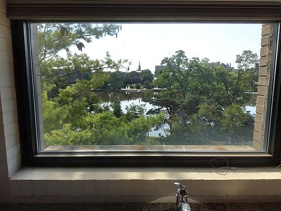 3rd image of 127 N Wyman St APT 4