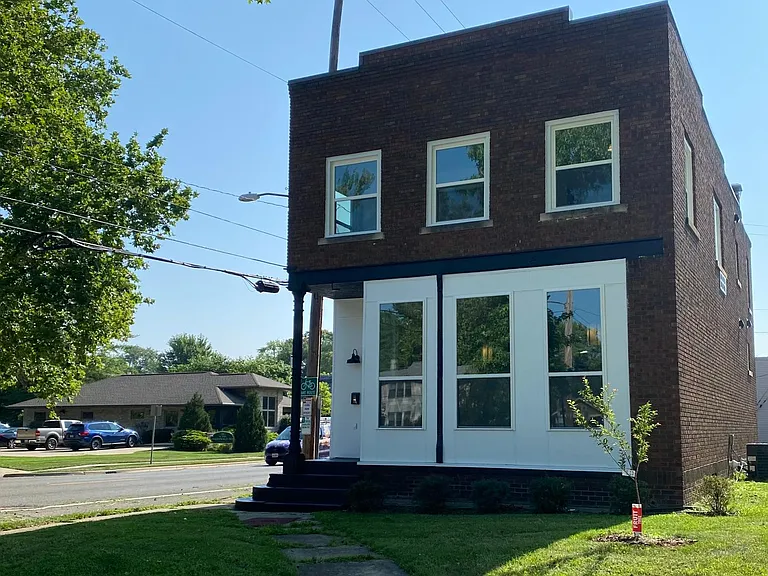 1700 S College St #0 — Photo 14