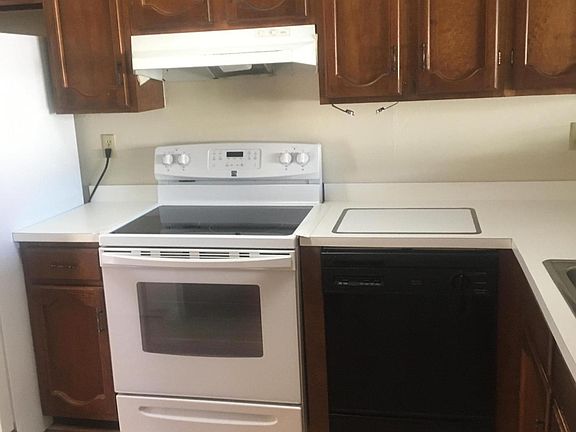3rd image of 7863 E Linden Pl