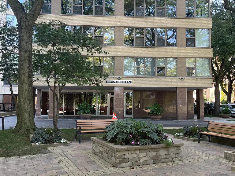 2970 N Lake Shore Dr #16F — Photo 15