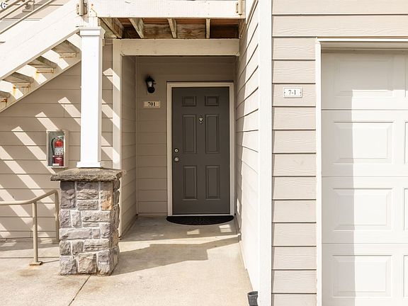 3rd image of 15056 NW Central Dr APT 701