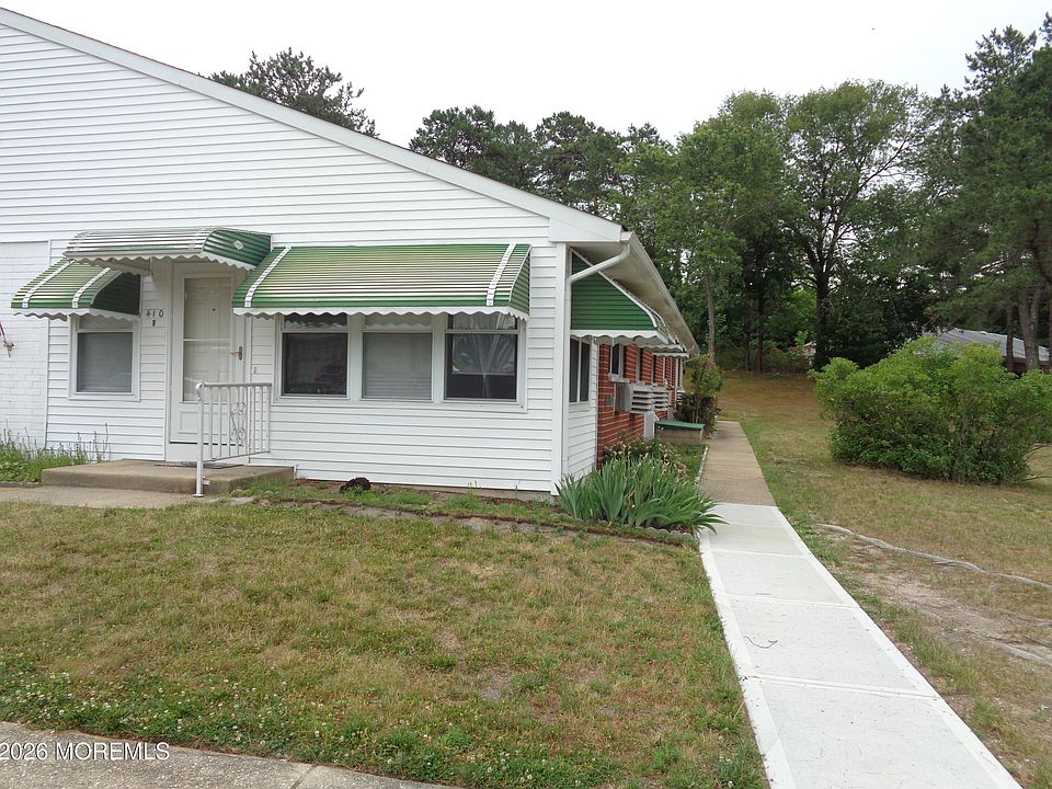 1st image of 410 B Highland Drive