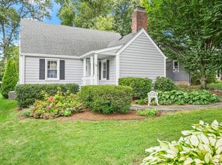 25 McAllister Ave, Norwalk, CT 06854