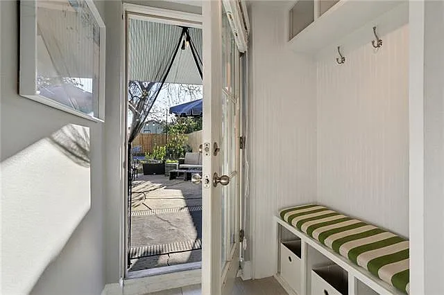 729 Lyons St #A — Photo 15