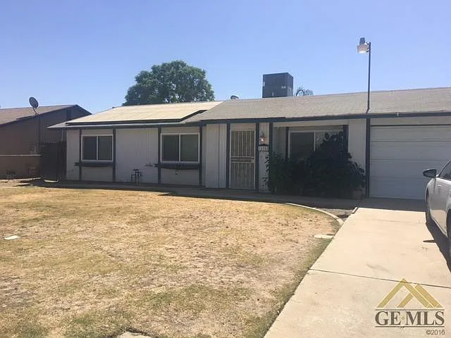 10505 Cave Ave photo 1
