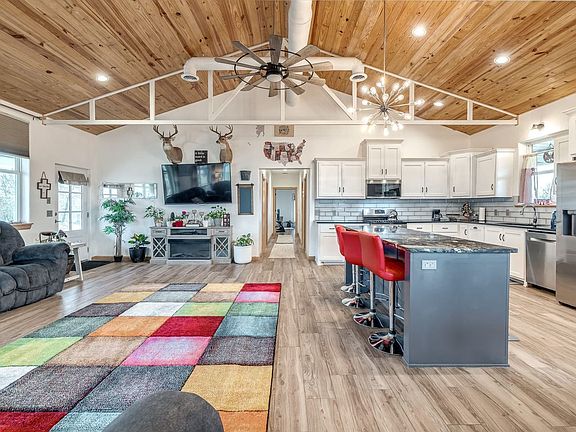 5th image of 5021 Red Hill Rd