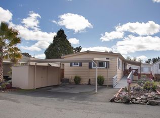 313 Rustic Ln, Rohnert Park, CA 94928