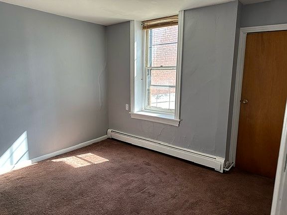 2nd image of 4367 Cresson St Floor 2