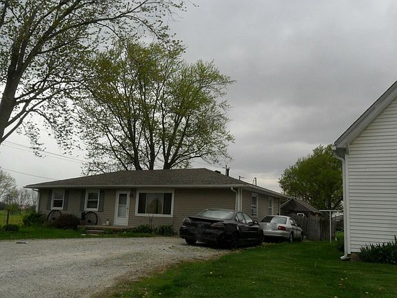 2nd image of 1004 W Hendricks St