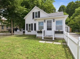 589 South St, Wrentham, MA 02093