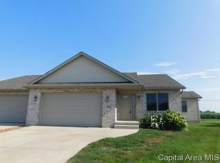 2410 Knoxville Dr, Springfield, IL 62711
