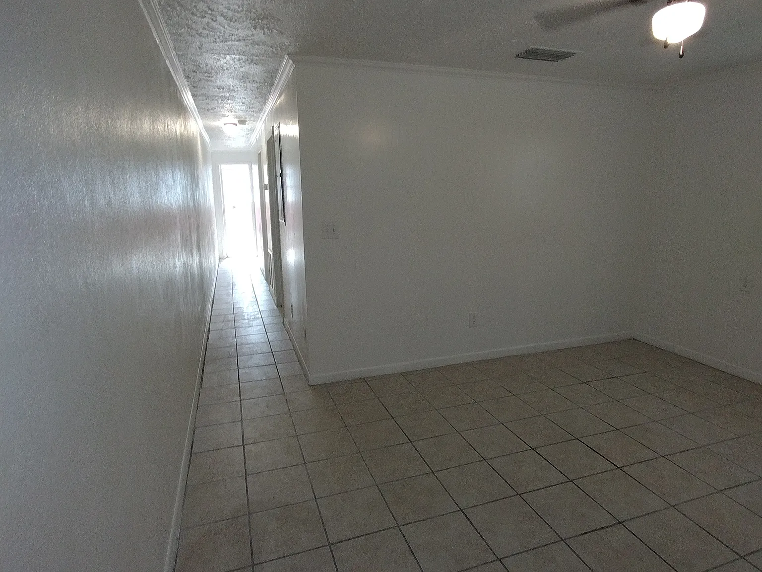2 bed, 700 sqft, $1,500 — Photo 4