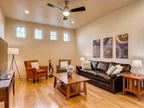 4th image of 2410 Sharon Ln #A