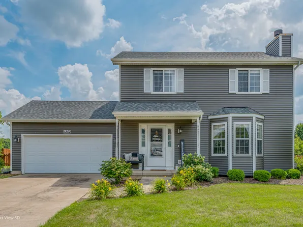 1202 Evergreen Ln, Yorkville, IL 60560