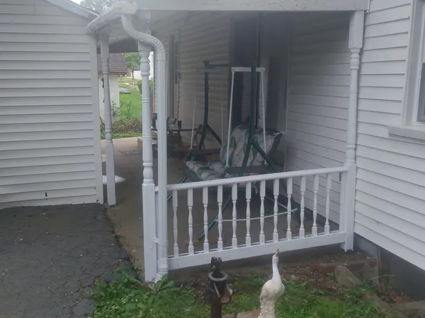 472 Washington Ave, Barberton, OH 44203