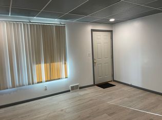 594 Youngstown Poland Rd, Struthers, OH 44471