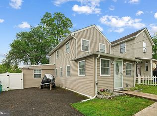 1041 Rosa Ave, Croydon, PA 19021