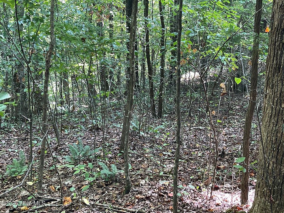 1st image of 81A-82A Licklog Rd
