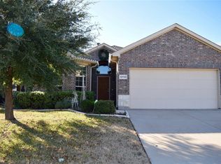 10705 Hawks Landing Rd, Haslet, TX 76052