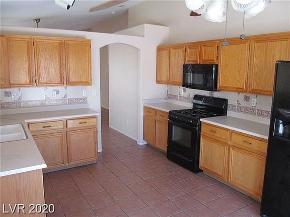 5th image of 8654 White River Dr