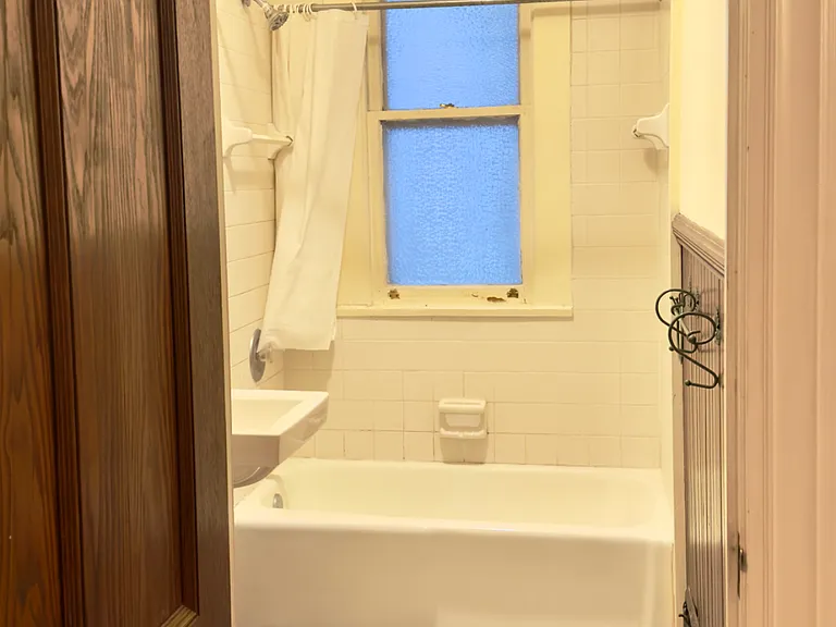 116 Field St — Photo 7