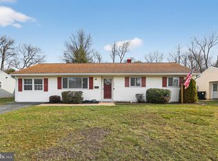 704 Birchwood Dr, Newark, DE 19713