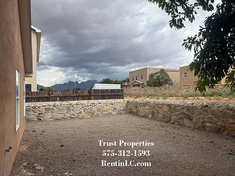 4910 Calle Bella Ave — Photo 8
