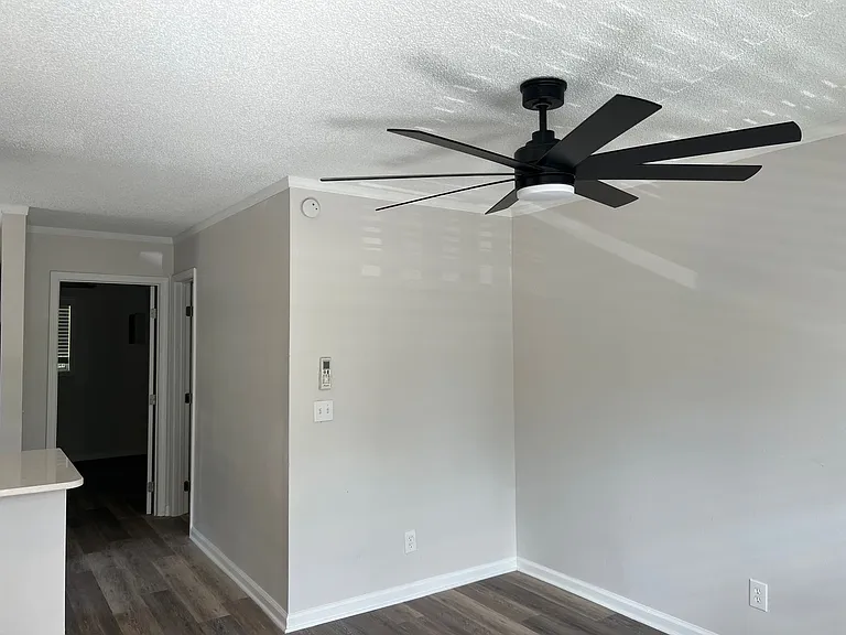 6630 Applegate St — Photo 30