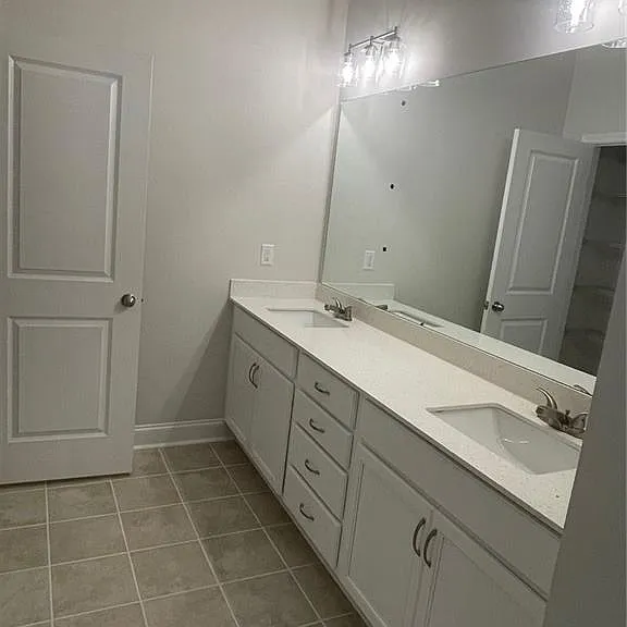 5122 Hillington Way — Photo 13