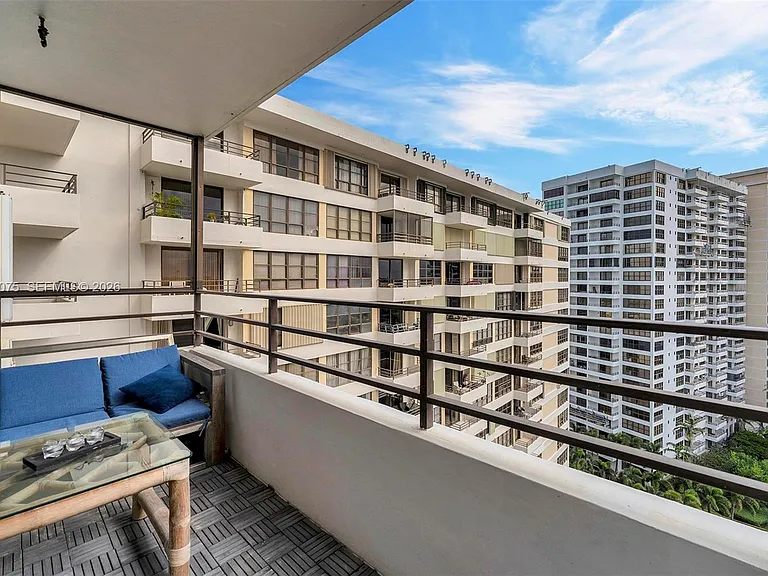 600 Three Islands Blvd #1615 — Photo 30
