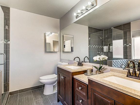 131-MasterBath_1