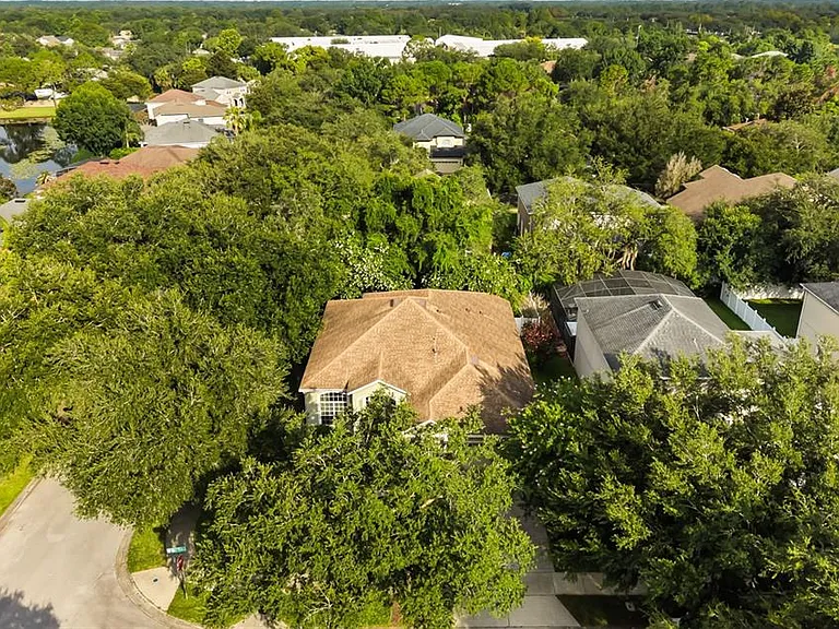 3289 Red Ash Cir — Photo 35
