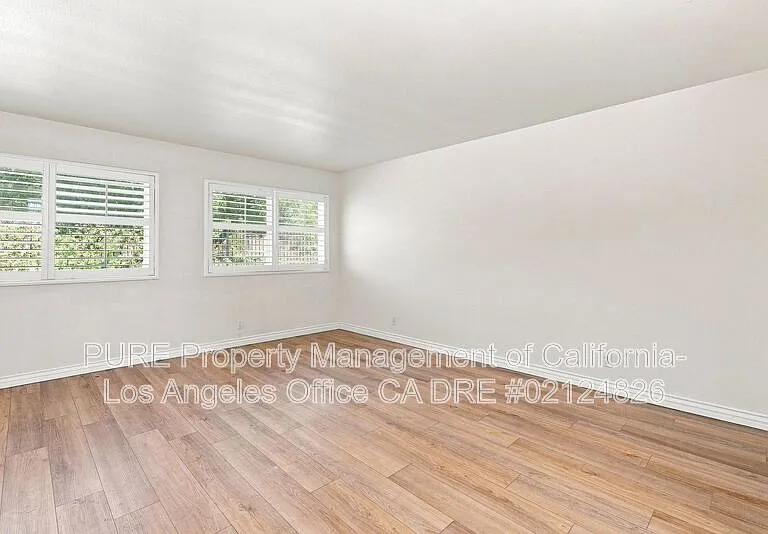 5347 Indian Hills Dr — Photo 8