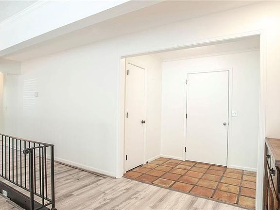 3rd image of 3016 Donavan Way