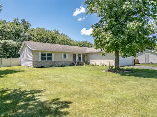 35750 Linden Ln, Wilmington, IL 60481