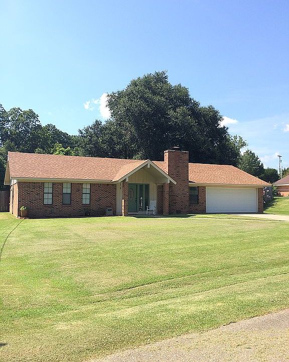 1st image of 150 Sunnybrook Cir