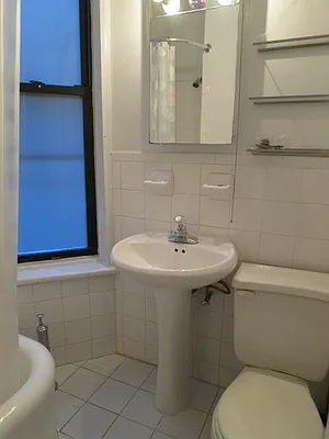 Rented by Lara Group | media 25