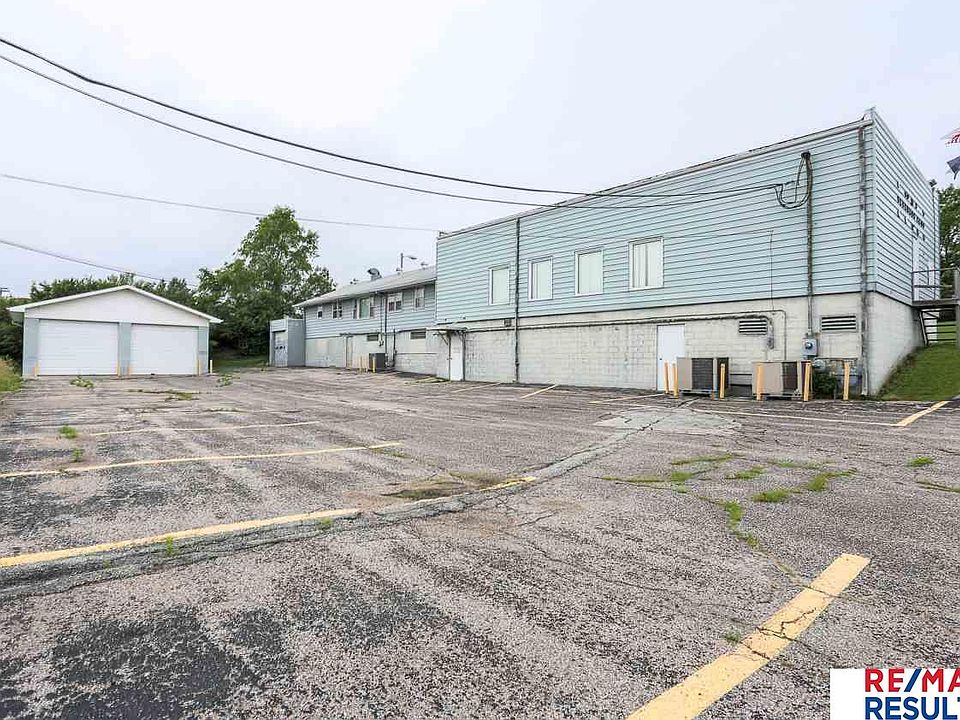 1st image of 3113 S 70th St