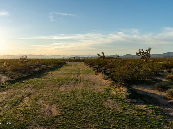 LOT 30 S Carmen Rd, Yucca, AZ 86438