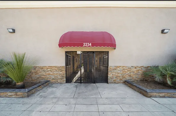 2232-2234 Santa Fe Ave. — Photo 16