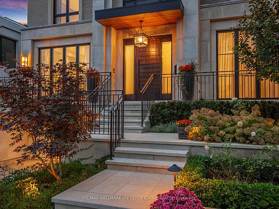2nd image of 123 Rochester Ave