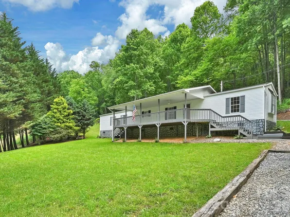 1191 Fisher Branch Rd, Marshall, NC 28753